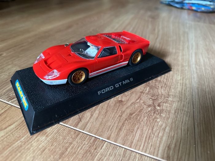 Scalextric Ford GT40 MK2