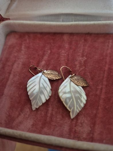 Vintage Mother of Pearl leaf earrings