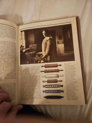 Forgotten Household Crafts. The National Trust Book Of. By Jomn Seymour. Beautiful Illustrated Large Volume Hardbacks With Dustjackets In Good Condition. See Photos For Same.