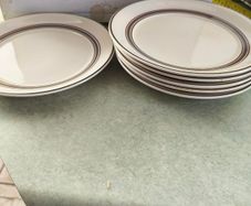 Keltcraft Designed By Noritake Detergent-safe Oven-safe Ireland 9117 Nutmeg 6 salad plates  . 8 inches wide