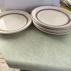 Keltcraft Designed By Noritake Detergent-safe Oven-safe Ireland 9117 Nutmeg 6 salad plates  . 8 inches wide