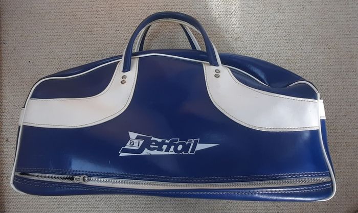 Retro B&I Jetfoil Sports Bag