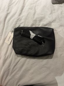 leather pouch bag
