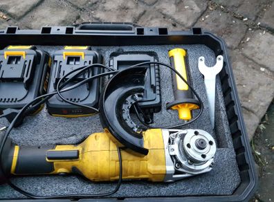 Angle grinder