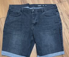 Grey denim shorts 42w