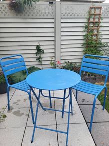 Patio set