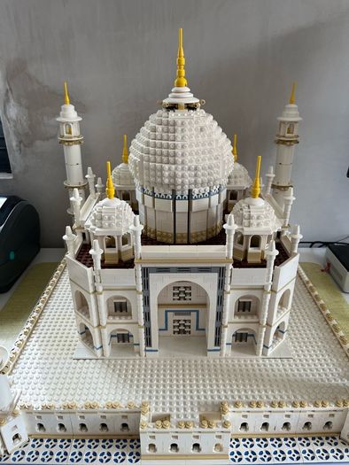 Lego Taj Mahal