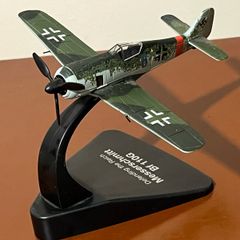 Aeroplane metal model 1:72