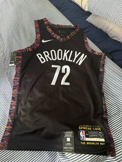 NBA jerseys and baseball jerseys