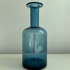 Vintage Scandinavian blue glass gulvase OTTO BRAUER