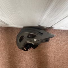 Pinnacle Helmet Size L/xl (59-61 Cm