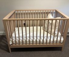 Leander Linea Cot in Oak in Excellent Condition