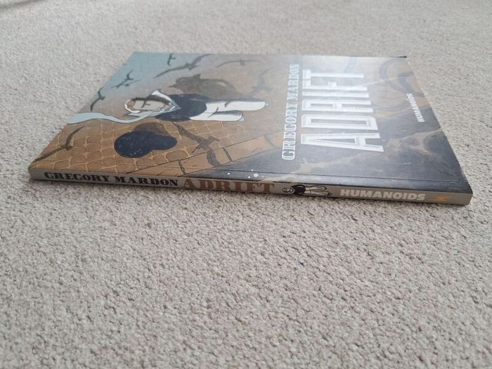 graphic novel - Adrift