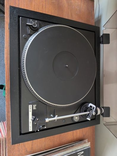 DUAL 505-2 turntable