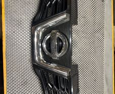 Nissan Qashqai j10 front grille
