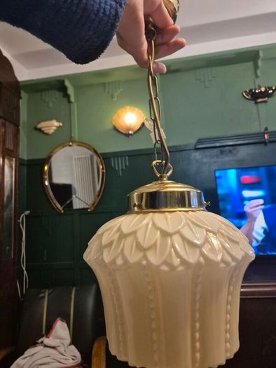 Original cream leaf design glass original 1920s Art Deco ceiling light