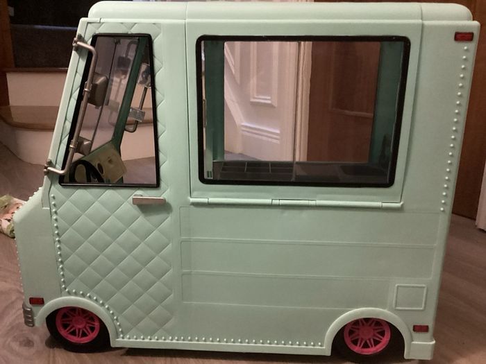 Our Generation Sweet Stop Ice Cream Truck