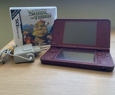 Nintendo DSi XL Wine Red Console Bundle