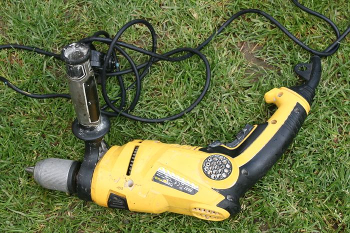 X027 Power plus Impact Drill 910W,230-240V