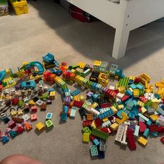 Huge Lego Duplo Joblot / bricks / mini figs / accessories