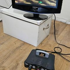 Nintendo 64