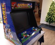 Arcade machine/ console game