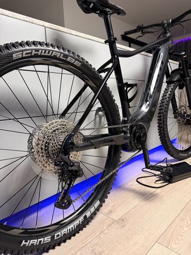 GIANT Fathom E+ 2 PRO Electric Hardtail Bike