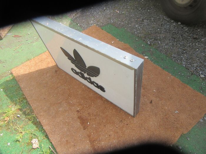 Adidas Sign