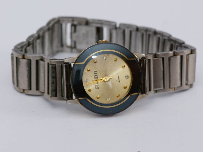 Ladies Quartz Watch