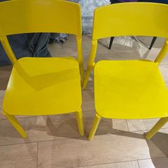 2 chairs