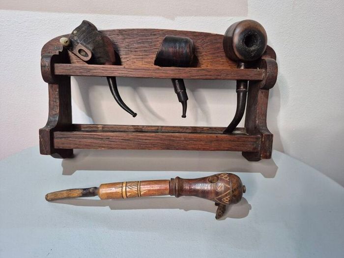 Vintage Estate Pipe Collection with Solid Wood Display Rack