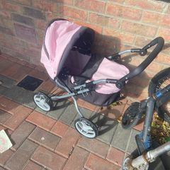 Toy buggy / pram