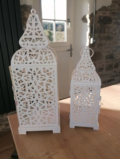 2 large Lantern & 7 small