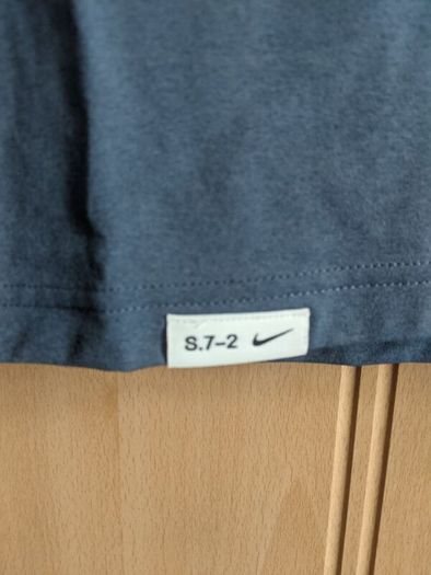 Nike tshirts