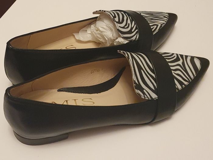Emis leather flat shoes