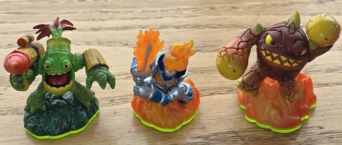Activision Xbox 360 Games Figures Spyro