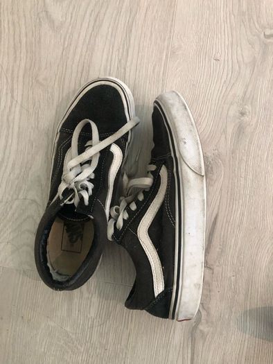 Free Clothes - Shoes And Extras