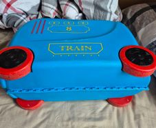 Boys wheelie travel case