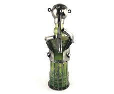 Wine bottle holder