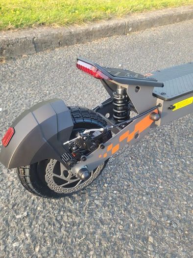Electric scooter,kukirin G2,brand new in a box , delivery available