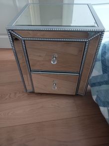 Mirrored bedside lockers
