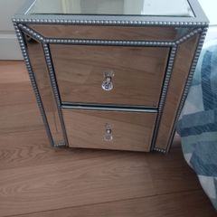 Mirrored bedside lockers