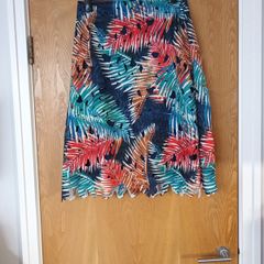 Per Una Lace Patterned  Skirt.  S.14