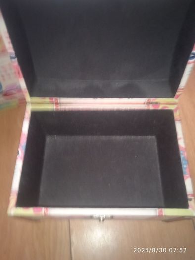 Storage boxes