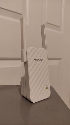 Tenda N300 wifi repeater access point