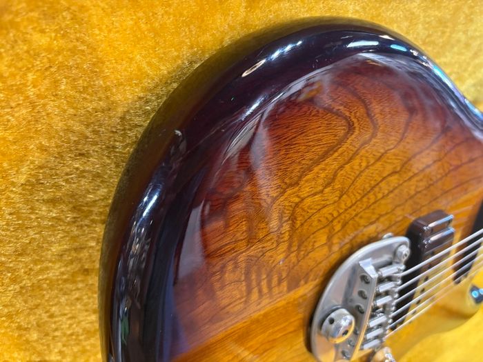 Greco GO II 550 Sunburst 1979