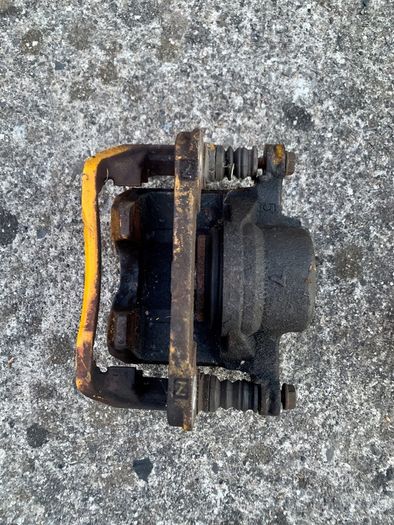 Dc2 front brake calipers 262mm
