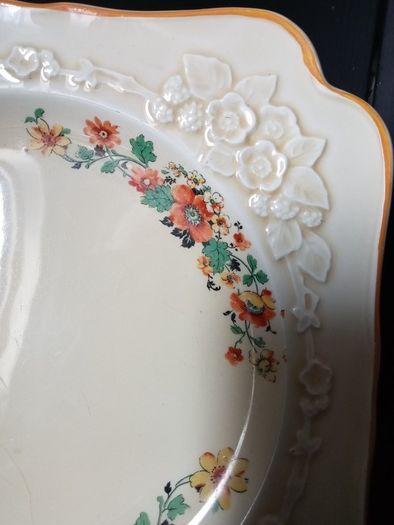 Rare Circa 1930' Crown Ducal Gainsborough  plate