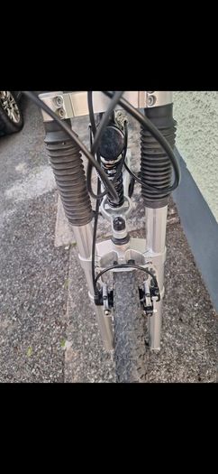 Bmw GS Mountain Bike Trek Giant  Orbea Specialized