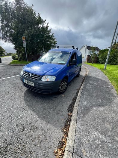 2005 Caddy 2.0D Low kms cvrtd and taxd